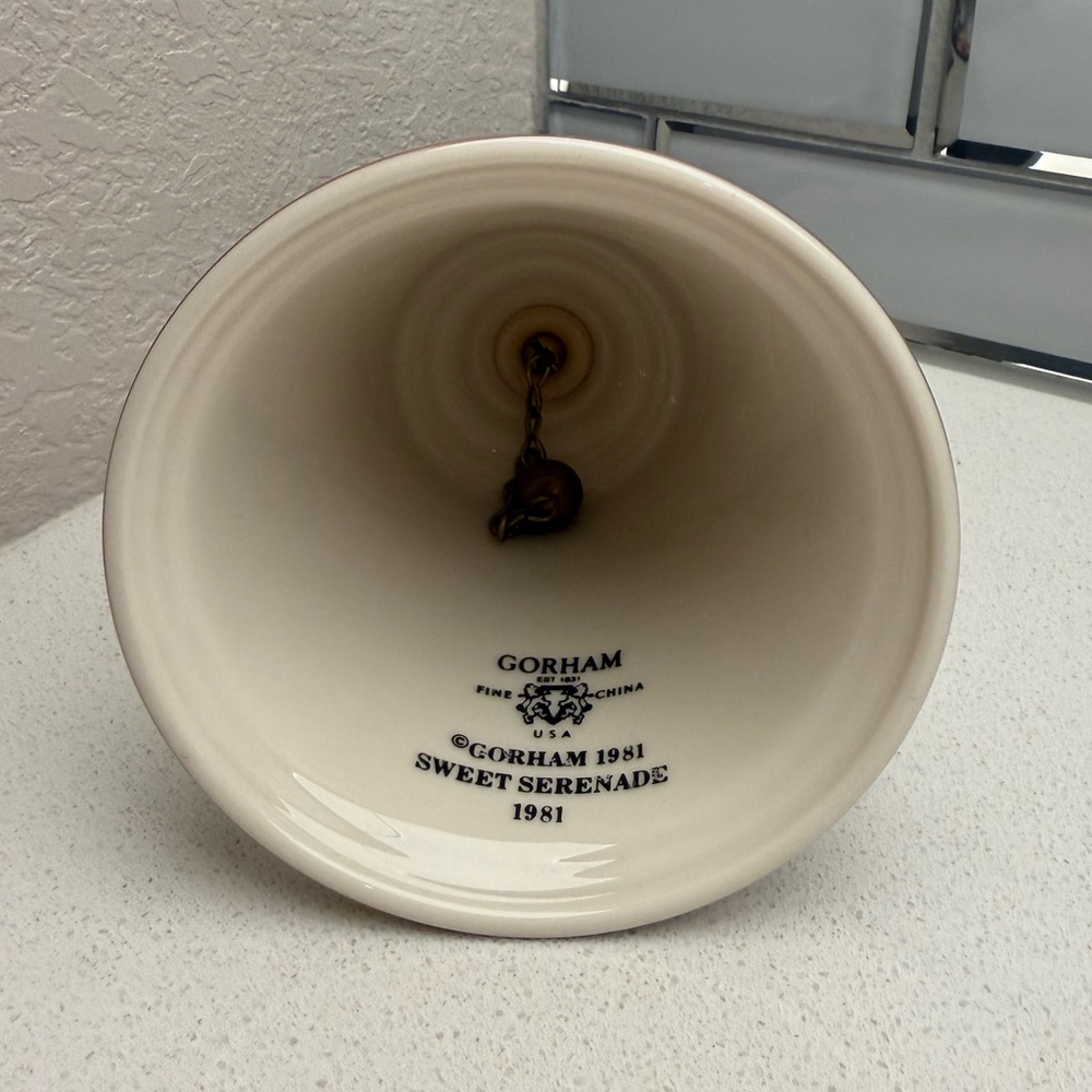 Vintage Norman Rockwell Bell Gorham Sweet Serenade 1981 Fine China - Picture 6 of 14